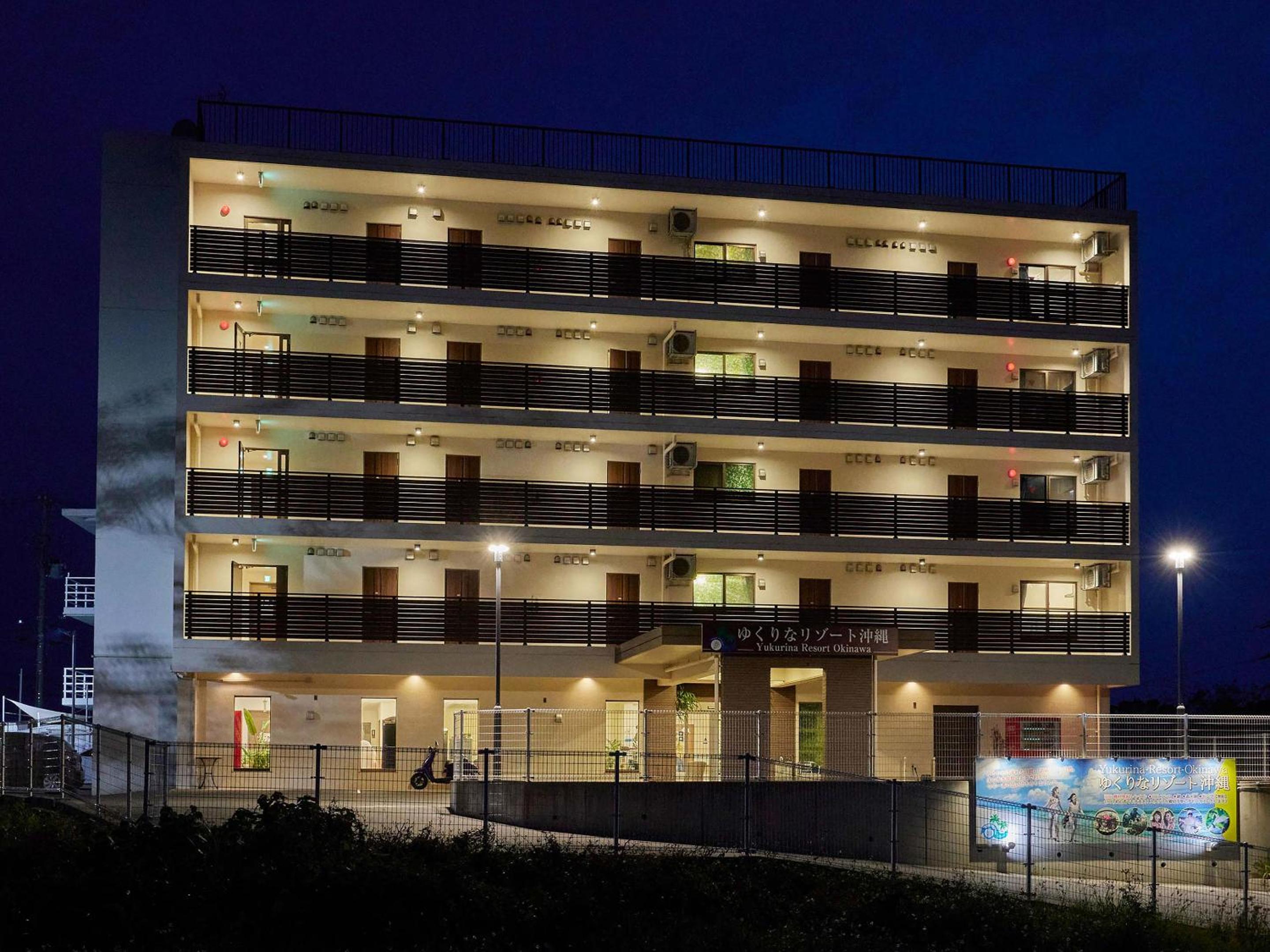 Yukurina Resort Okinawa 1/100