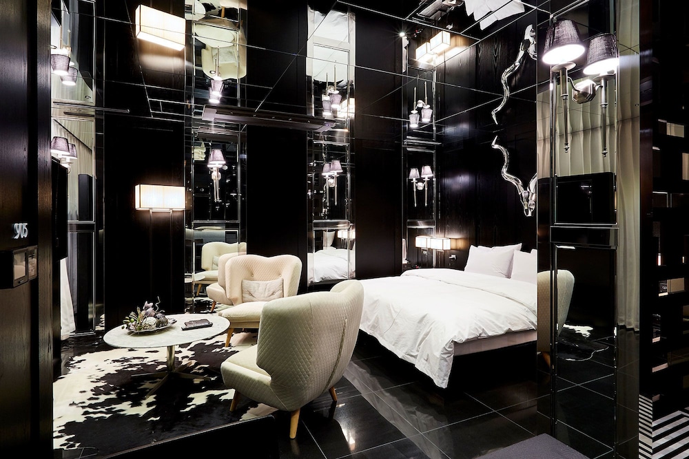 Hotel The Artist Yeoksam 26/50