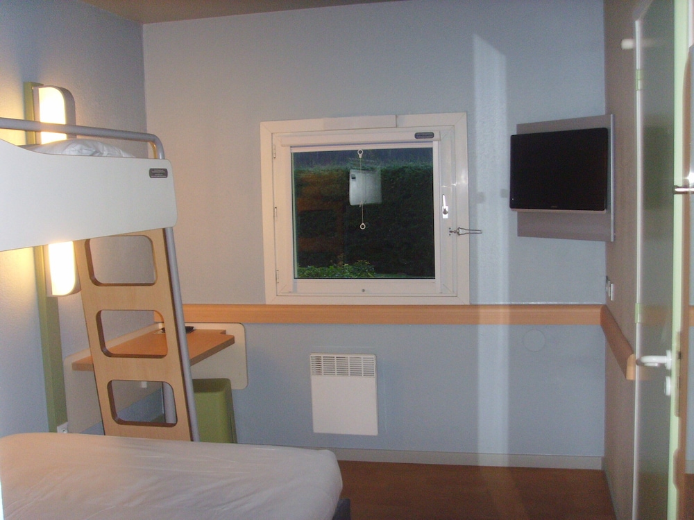 Ibis Budget L Isle Adam 12/24
