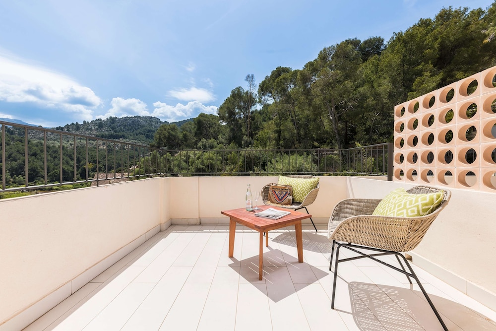Pure Salt Port de Soller - Adults Only 50/87