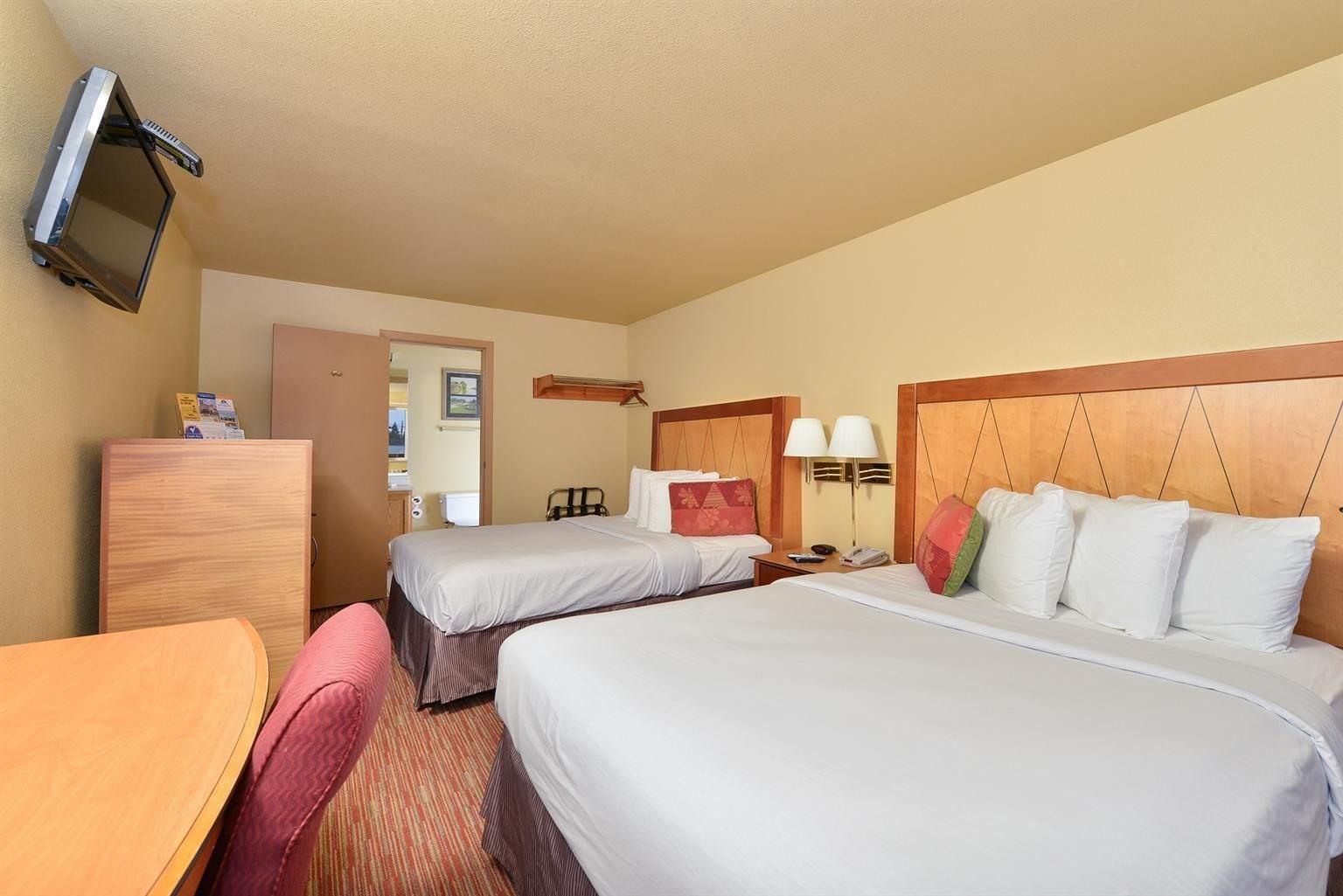 Comfortable, Guest Room, 2 Queen Beds, Pet Friendly
