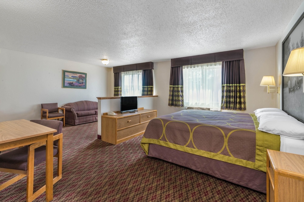 Deluxe, Studio, Suite, King Bed