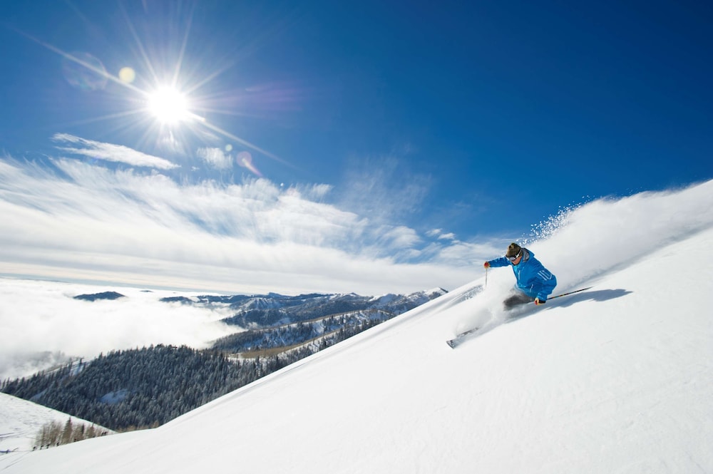 Hyatt at the Canyons by Park City Vacations 40/85