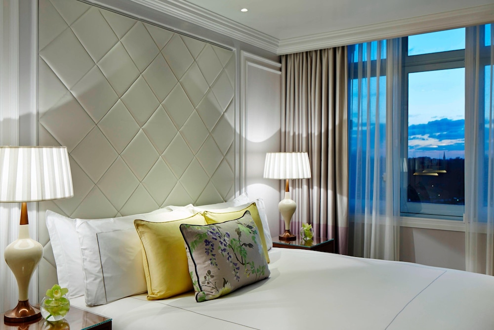 London Marriott Hotel Park Lane 17/49