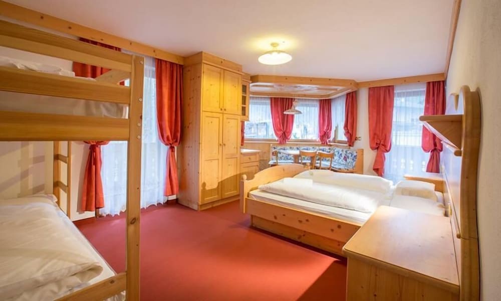 Chalet Diamant 8/23