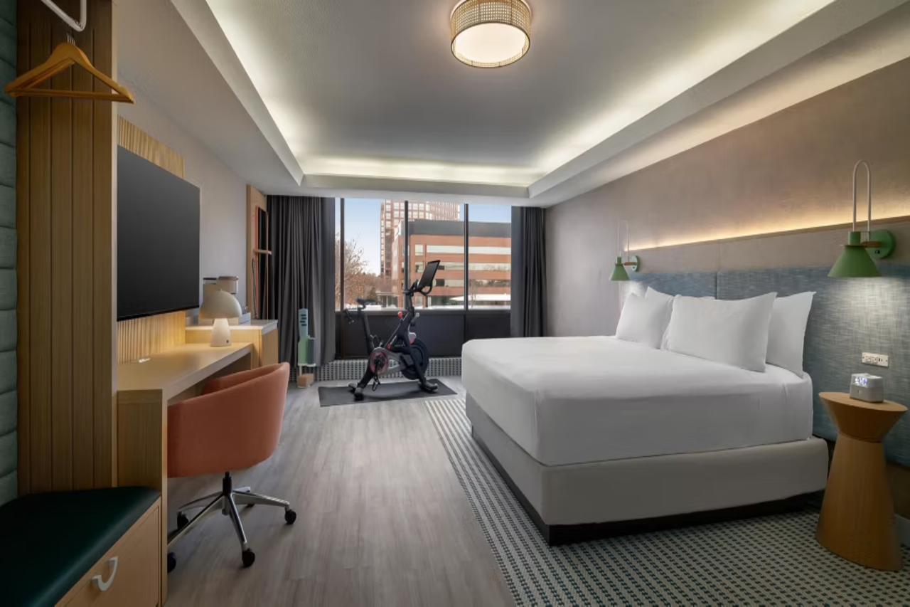 EVEN Hotel Detroit North - Troy 11/20