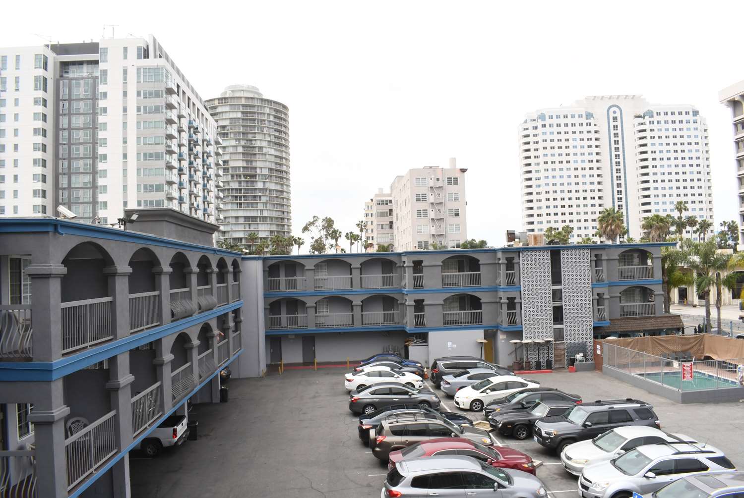 Travelodge by Wyndham Long Beach Convention Center 14/20