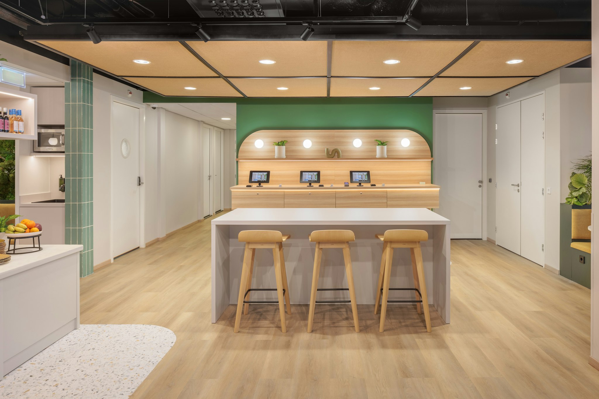 Maxhotel Amsterdam Airport Schiphol 18/21
