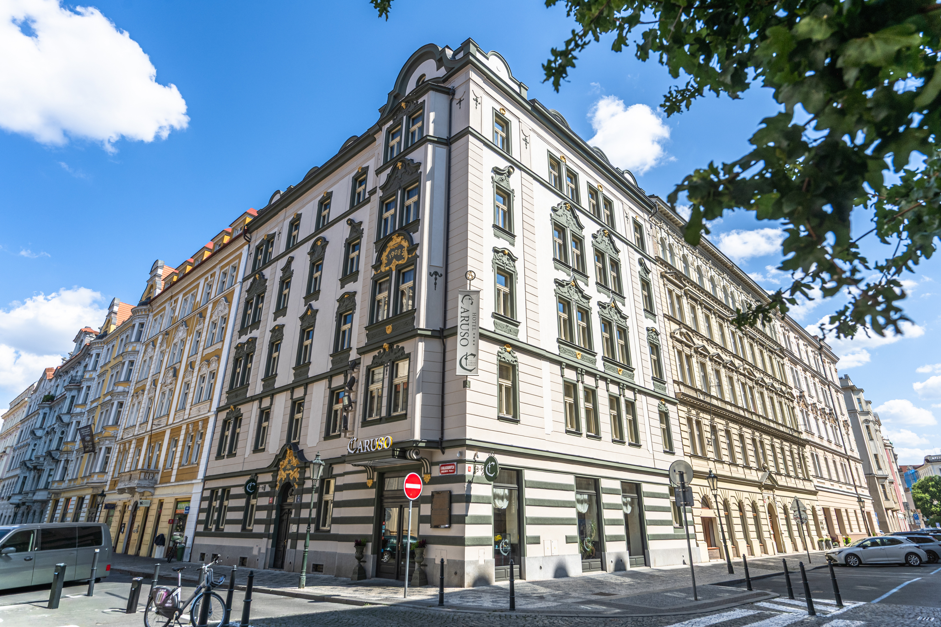 Caruso Old Town Hotel 68/77