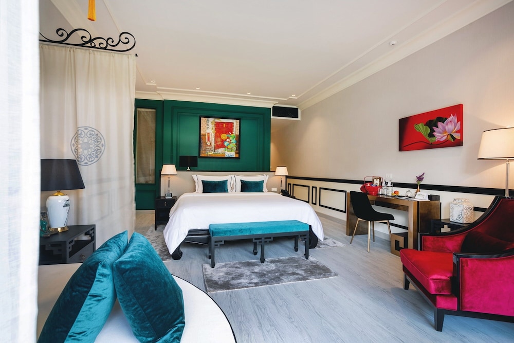 The SOUL Resort 20/60