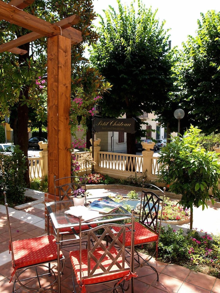 Petit Chateau B&B 31/42