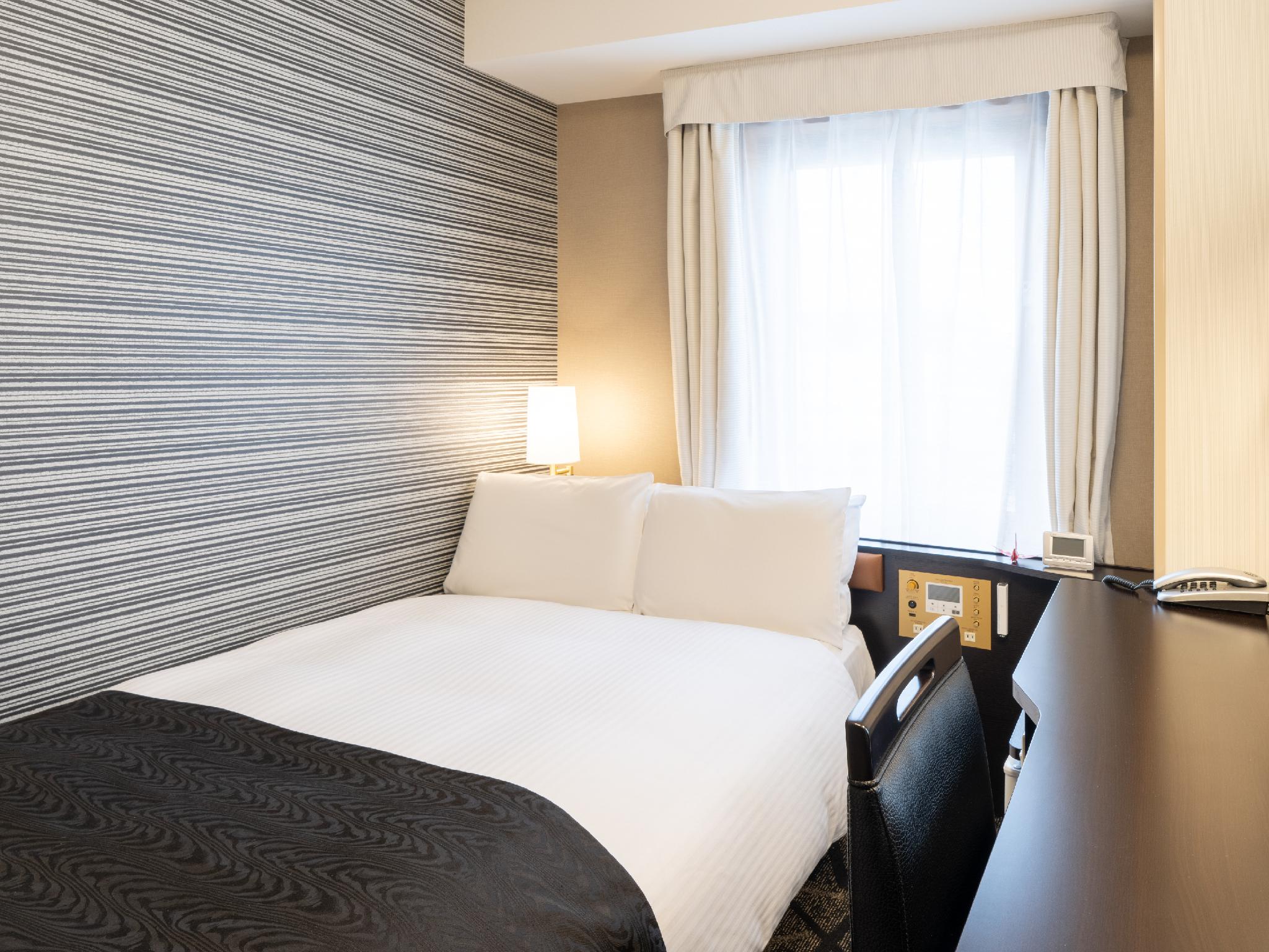 Semi Room, Semi Double Bed, Small