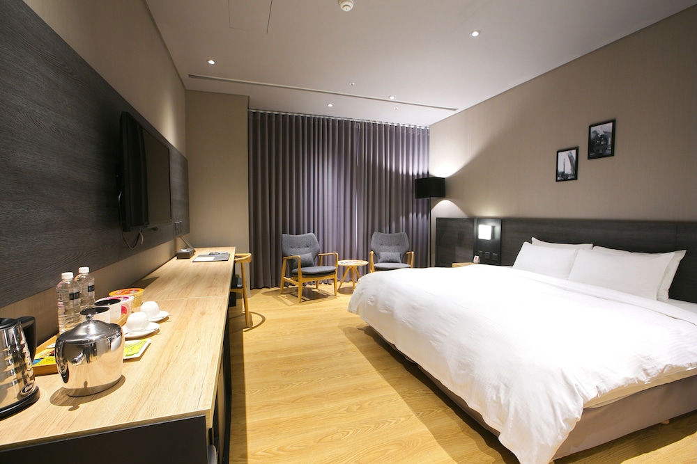 Chiayi Guanzhi Hotel 23/59
