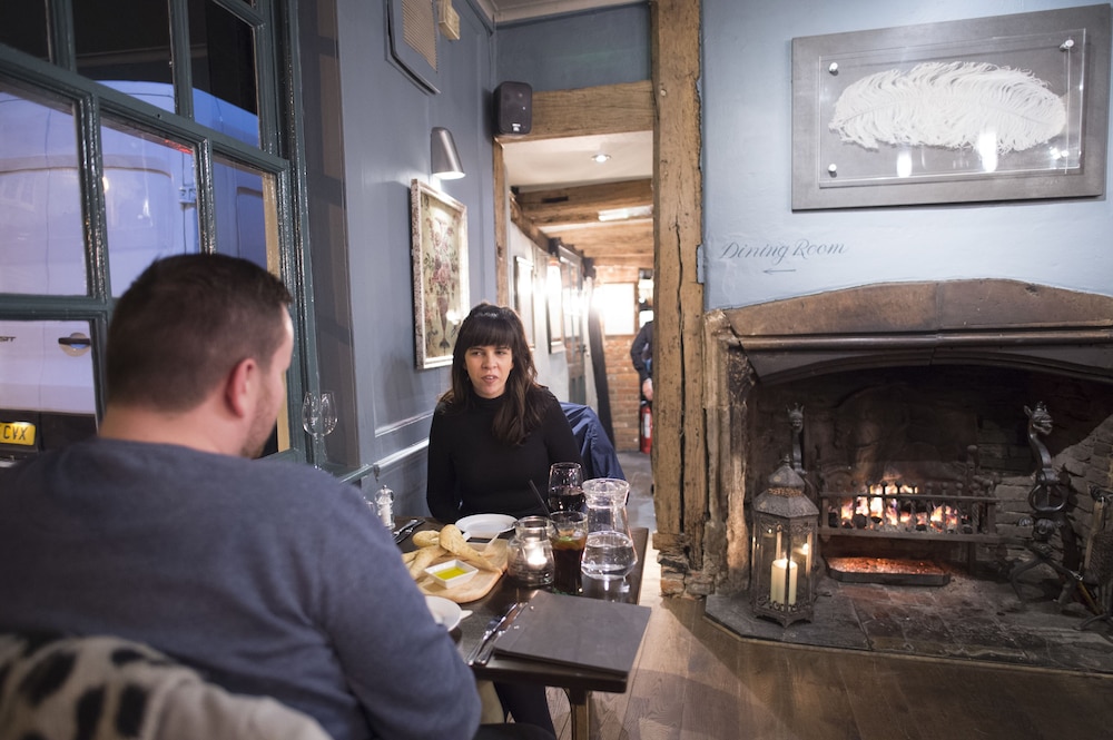 The Ostrich Inn 11/50