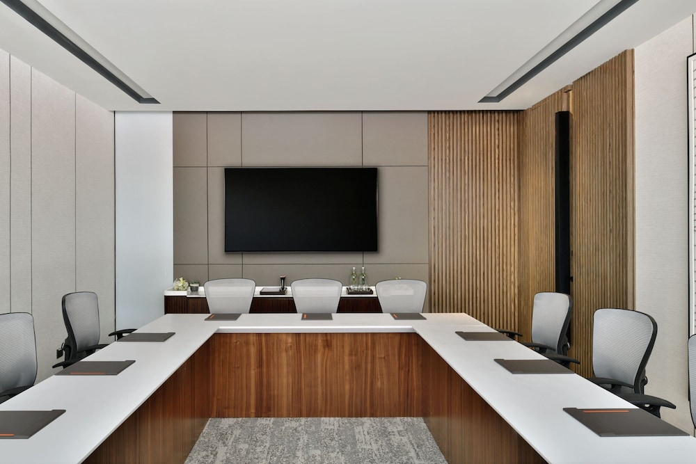 Le Meridien Navi Mumbai 32/46