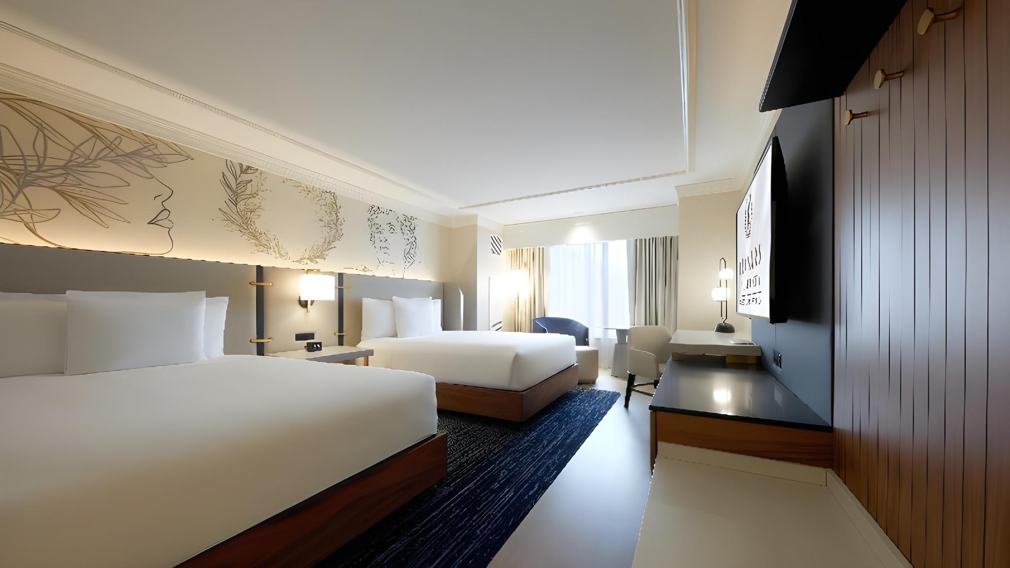 Luxury, Quadruple, 2 Queen Beds, Ocean Tower