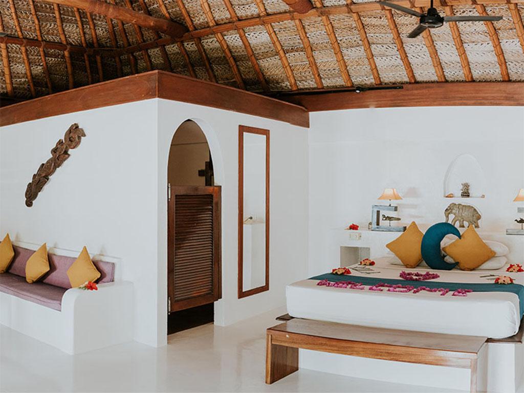 Bungalow, Water Front