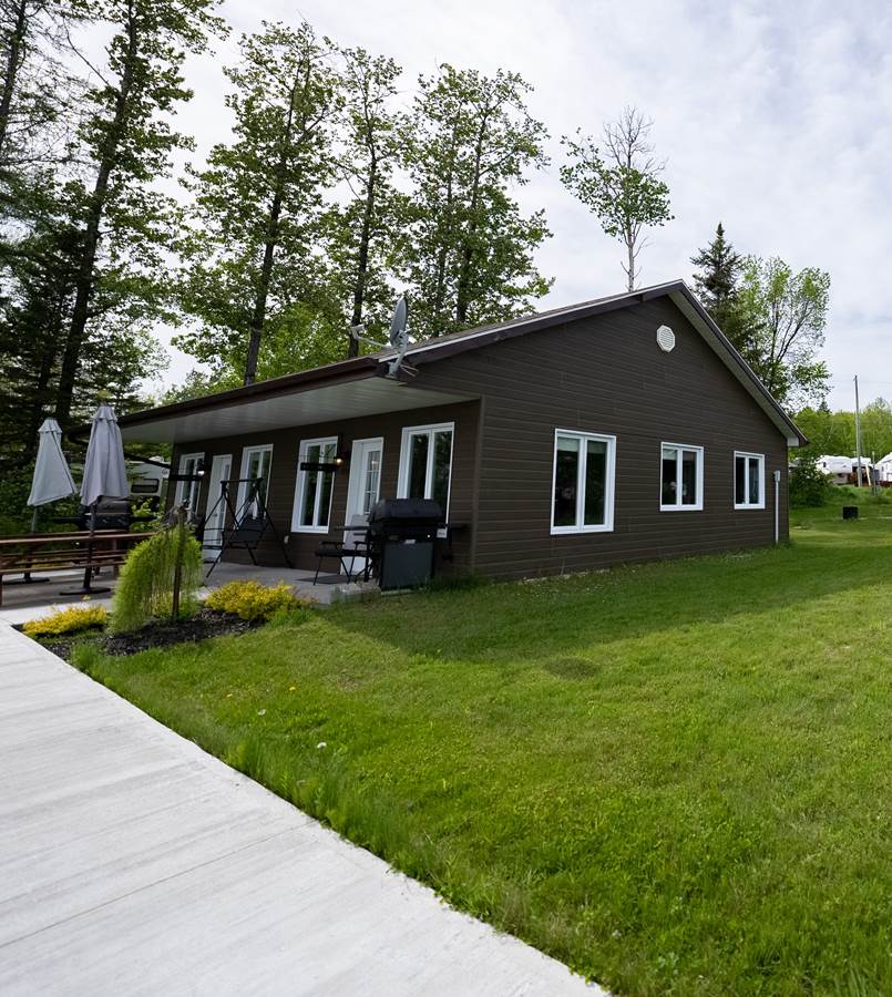 LES CHALETS BAIE CASCOUIA 46/50