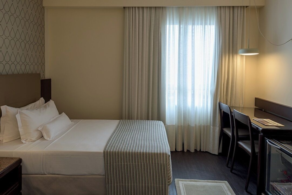 غرفة سوبيريور بسريرين منفصلين، Bourbon Curitiba Hotel & Suites 3/8