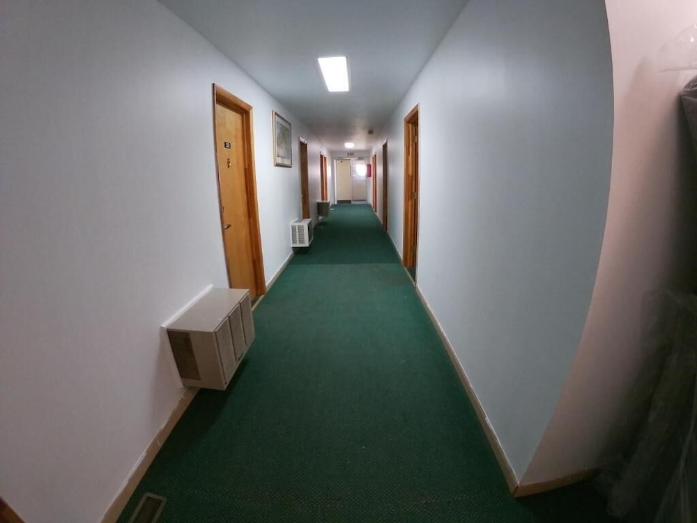 Budget Inn Clearfield 28/56