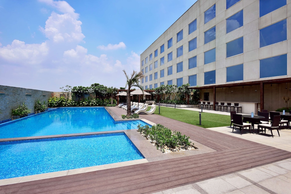 Radisson Blu Faridabad 3/75