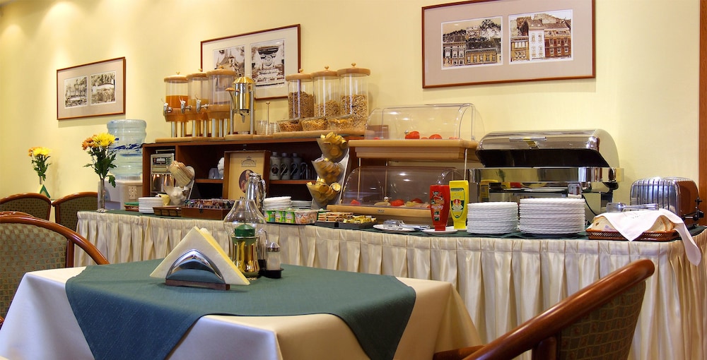 HOTEL BRASOV 39/49