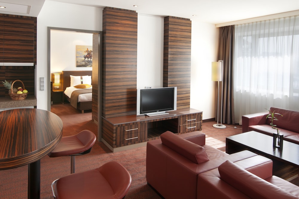 Holiday Inn Almaty 37/81