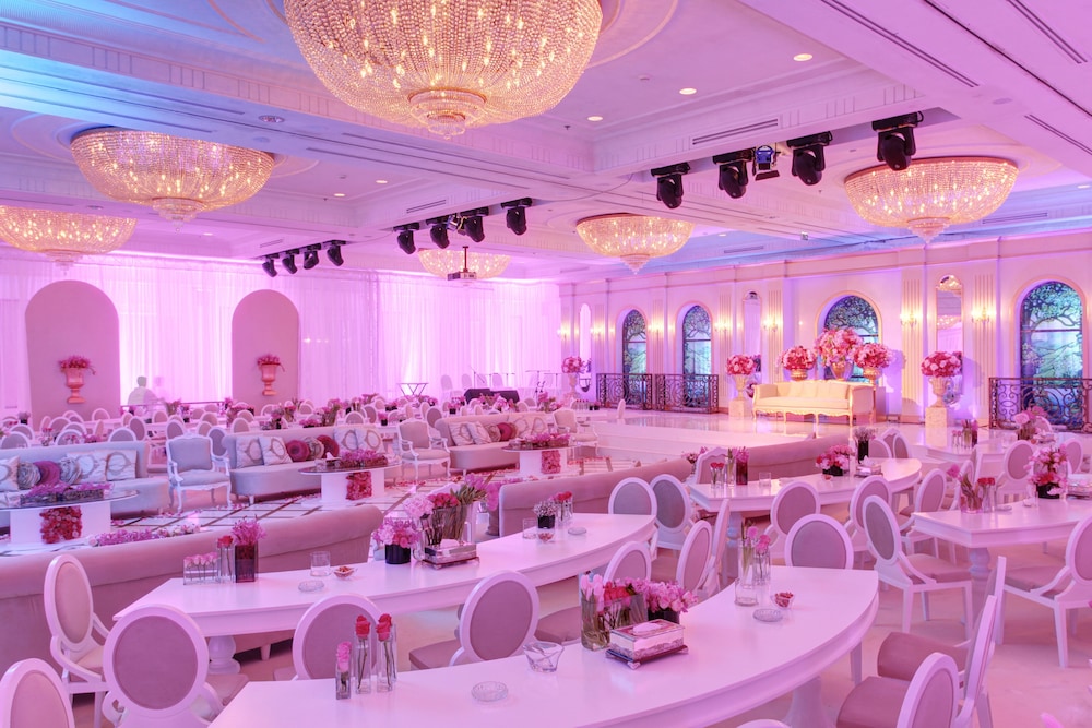Crowne Plaza Jeddah 60/69