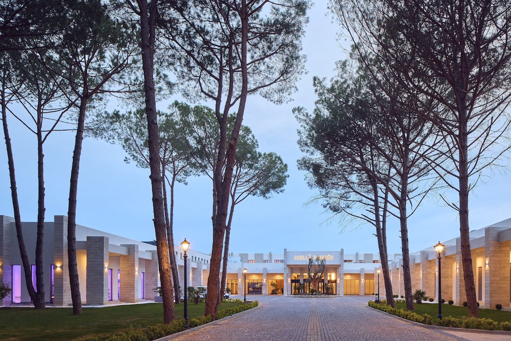 MELIA DURRES ALBANIA 46/50