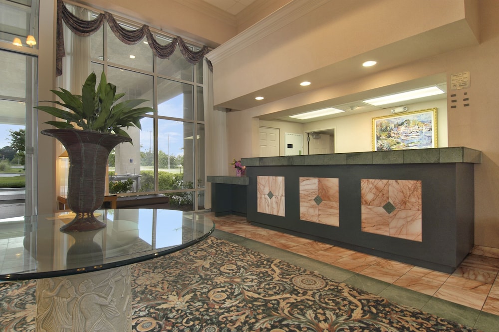 Economy Inn & Suites Shreveport 4/30