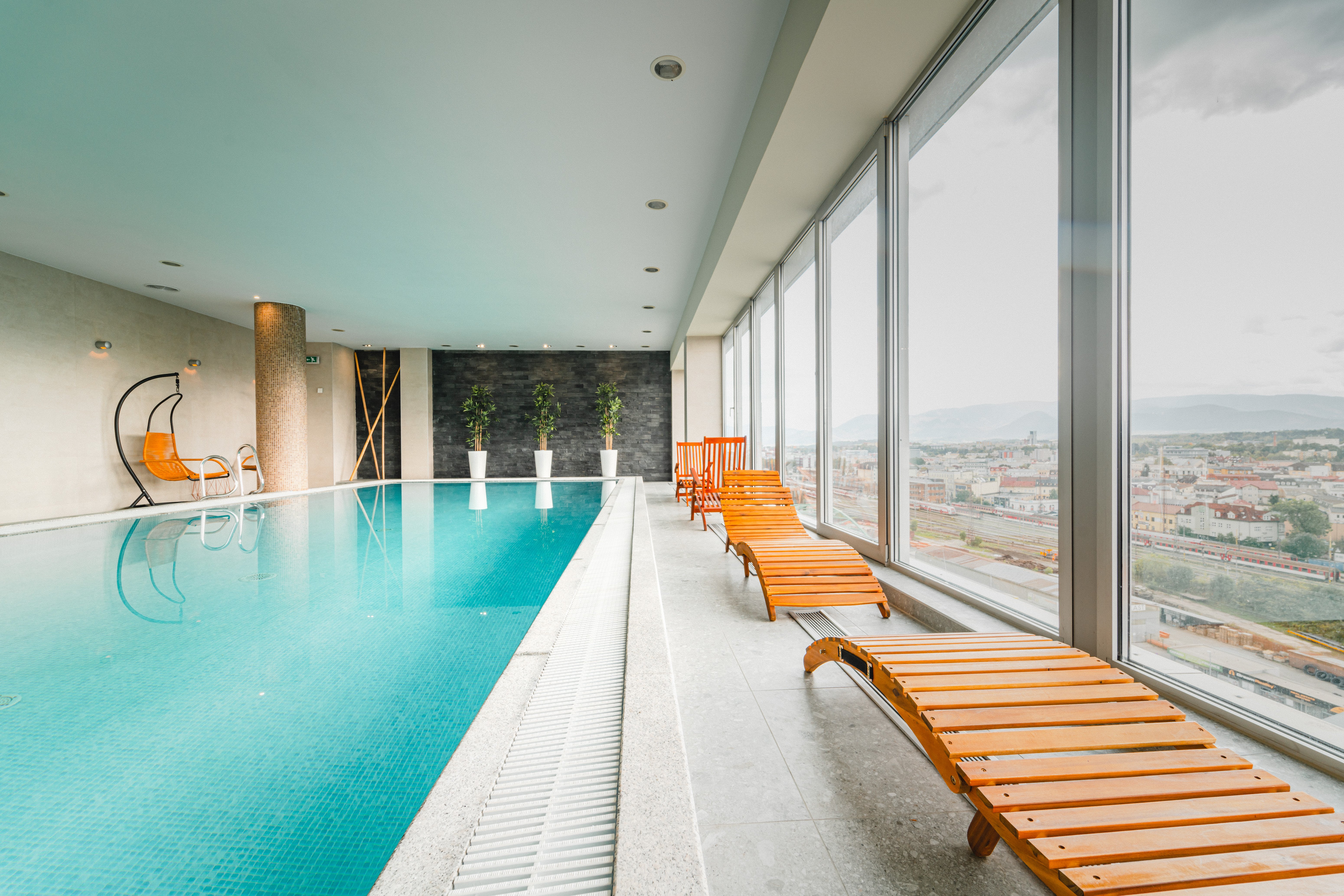 HOLIDAY INN ZILINA 37/78