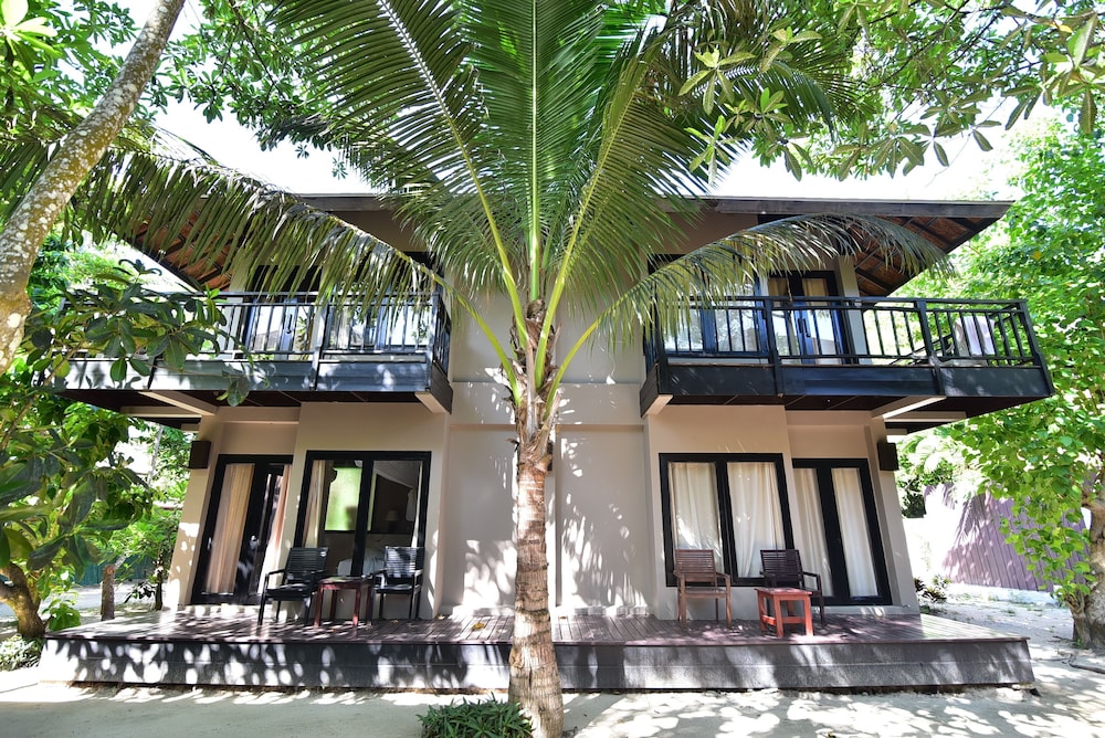 Seven Seas Resort Koh Kradan in Ko Kradan