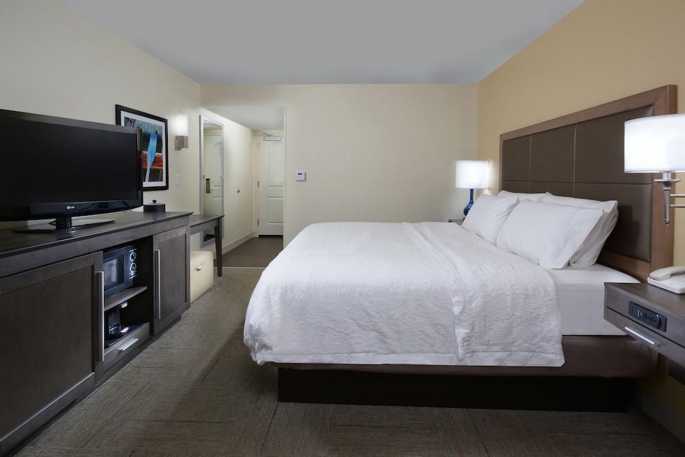 Hampton Inn High Point 23/52