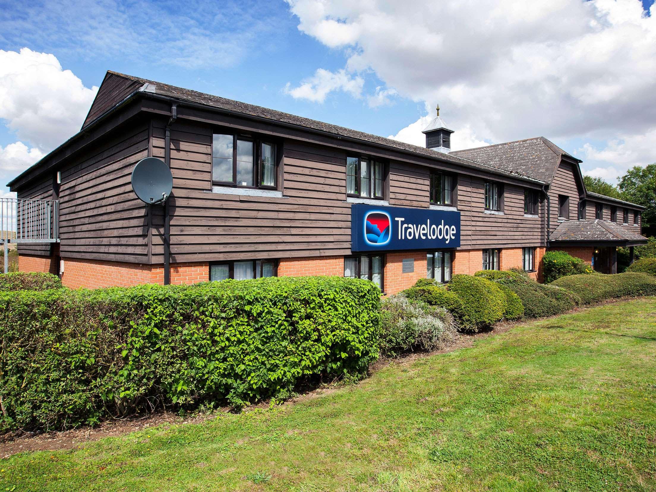 Travelodge Ipswich Beacon Hill 8/9