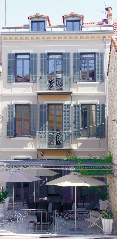 Golden Tulip Cannes de Paris 3/49