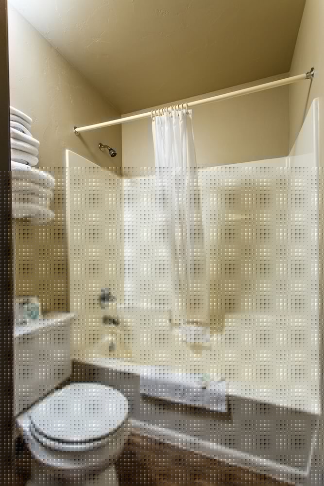 Hotel J Green Bay Formerly Airport Settle Inn 23/72