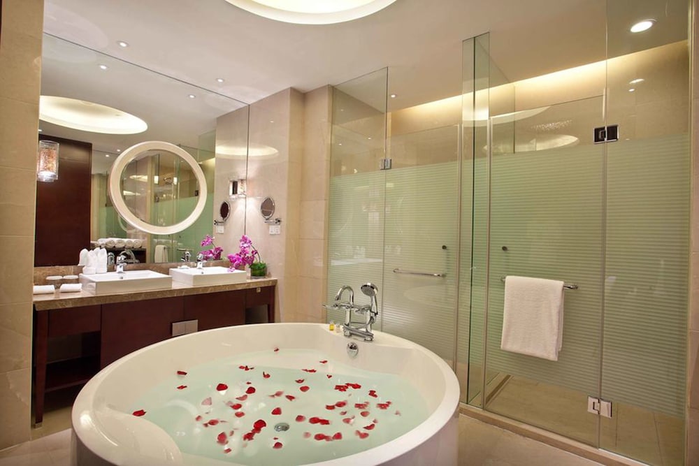 Wyndham Wenzhou 50/50