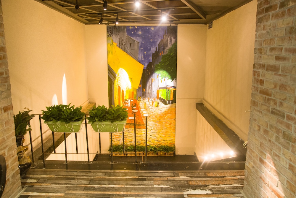 JAMES JOYCE COFFETEL(GUANGZHOU EXHIBITION CENTER BRANCH) 15/25