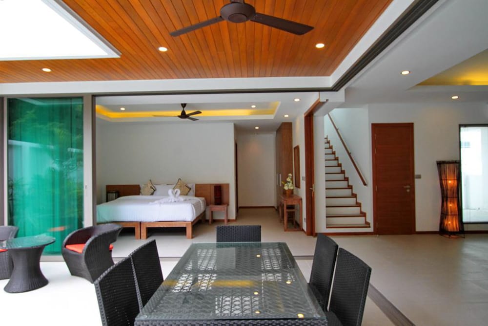 Ya Nui Beach Villas 42/53