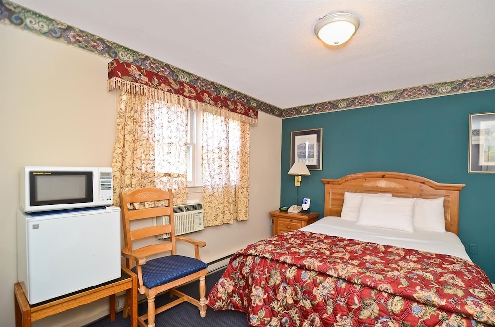 Americas Best Value Inn-Stonington/Mystic 13/19