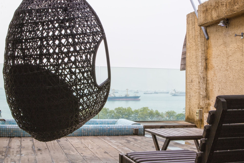 Siloso Beach Resort, Sentosa 11/61
