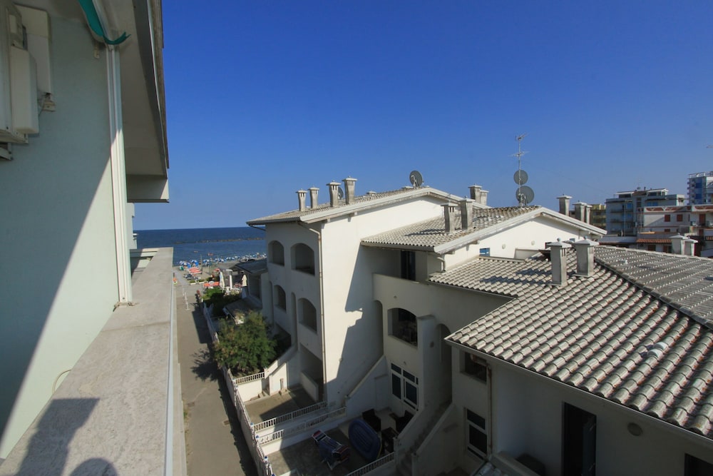 Eco Del Mare Apartments 3/50