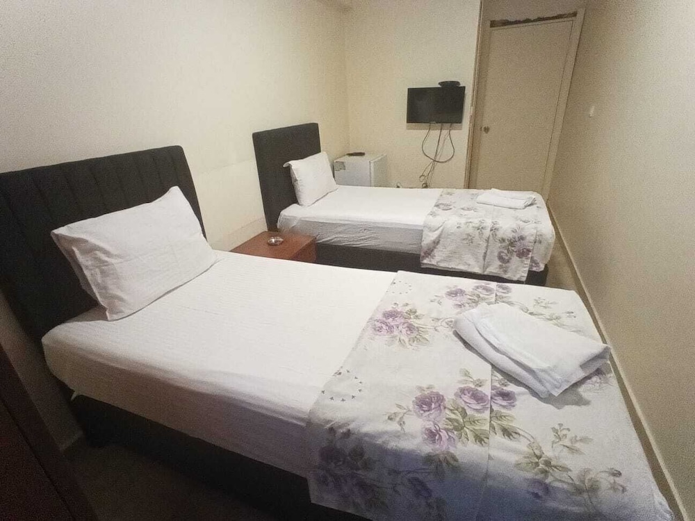 Sah Hotel 19/58