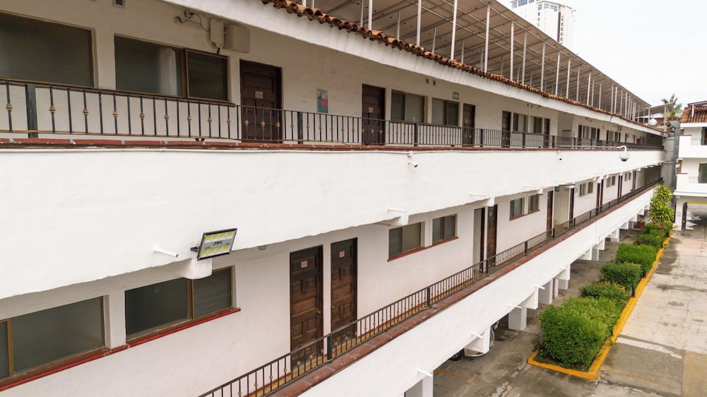 Hotel Costa del Sol 3/21