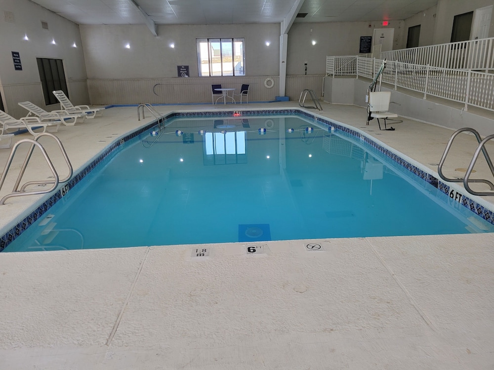 swimming pool spa