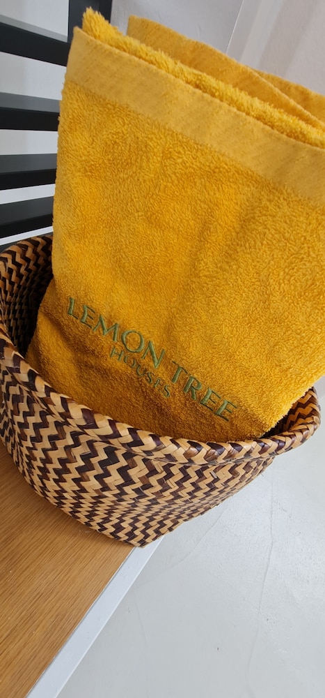 Lemon Tree Houses 52/87