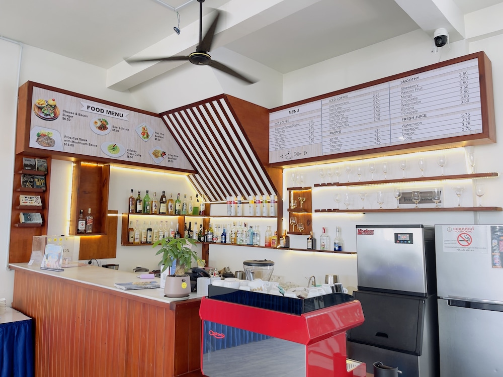 Sea Breeze Resort 6/50