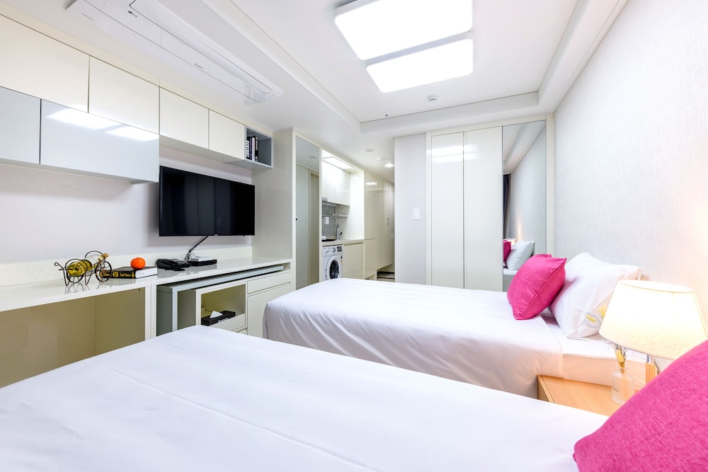Shin Shin Hotel Seogwipo 20/50