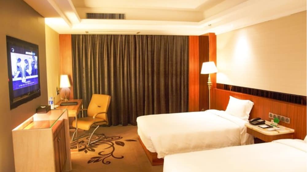 ASIAN STAR HOTEL 15/27