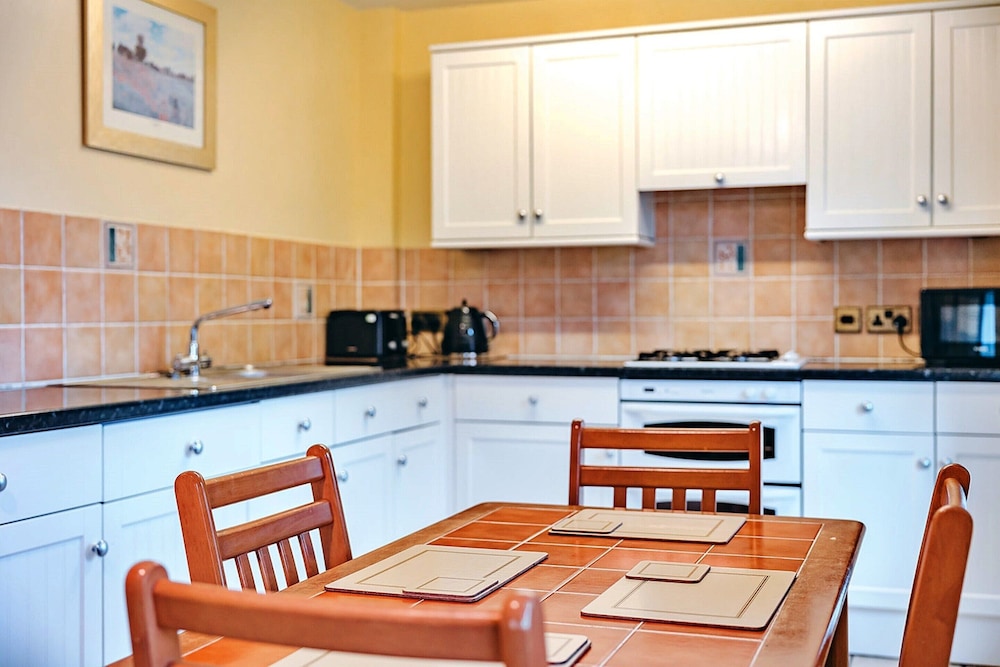Netley Hall 37/50